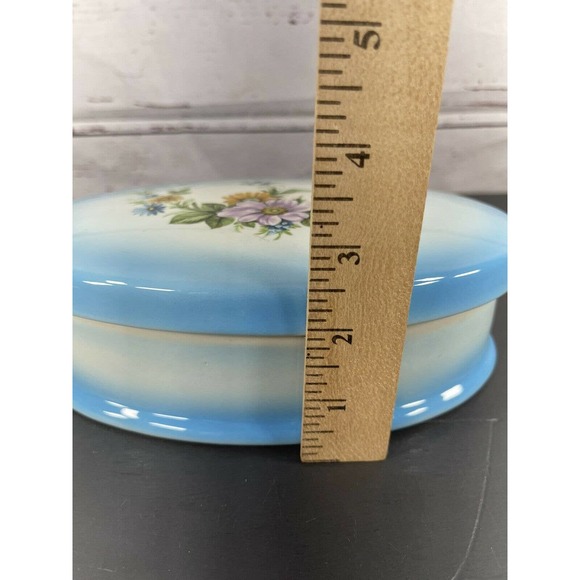 Vintage Porcelain Large Oval White Blue Flower Trinket Dresser Box Signed N M - Picture 11 of 11
